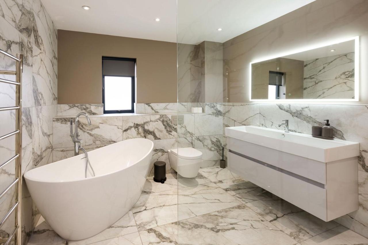 Вилла Mylstone House Блэкберн Экстерьер фото